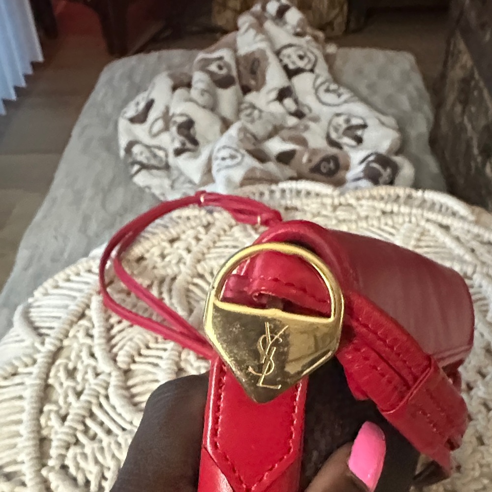 Yves Saint Laurent Red and Black Vintage Crossbody Bag - Picture 13 of 16